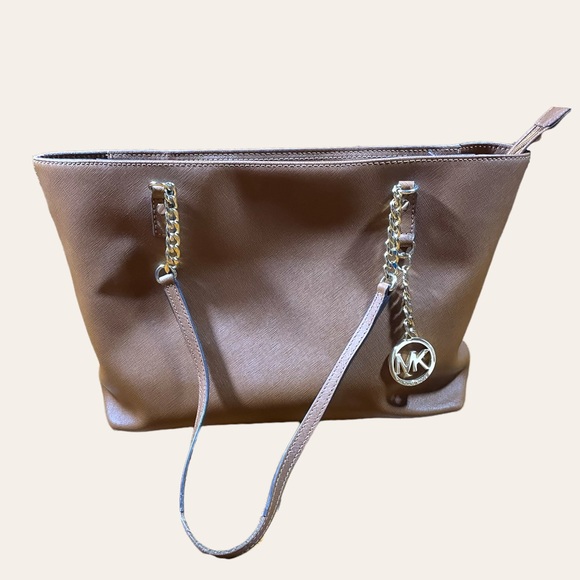 MICHAEL Michael Kors Handbags - Micheal Kors Jet Set Leather Tote